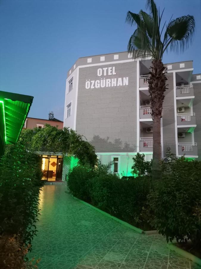 Side Oezguerhan Hotel Eksteriør billede